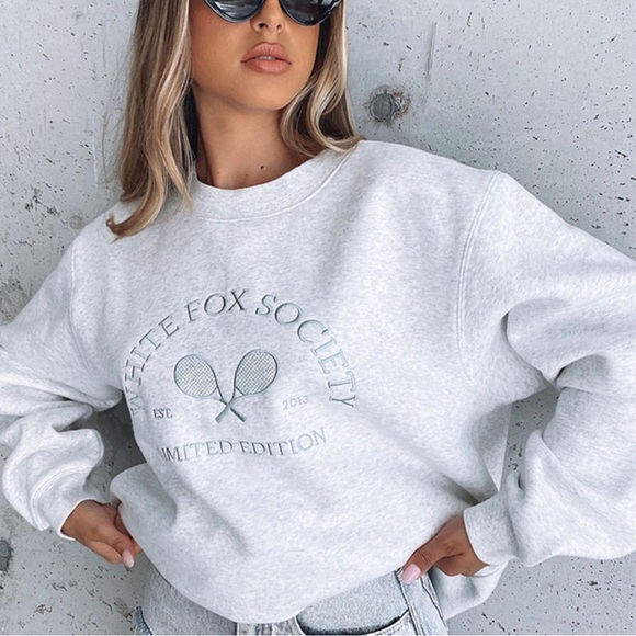 White Fox Limited Edition Oversized Crew Neck Sweater - Picture 2 of 7